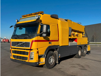 Caminhão limpa fossa VOLVO FM 340