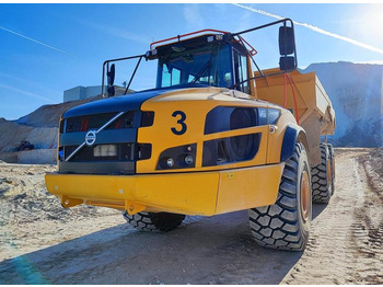 Caminhão articulado VOLVO A45