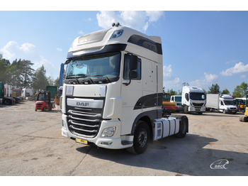 Tractor DAF XF 460