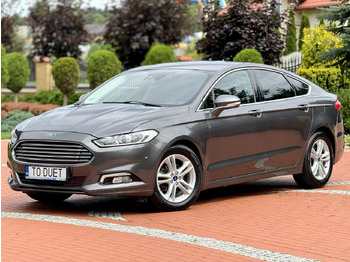 Automóvel FORD