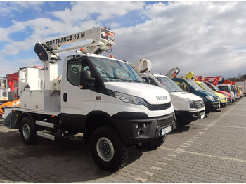 Caminhão com plataforma aérea Iveco Daily 55S17W 4x4 Zwyżka 19m Versalift Lat 55 TB Time France: foto 3