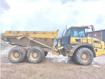 Caminhão articulado Bell B 20 E: foto 5