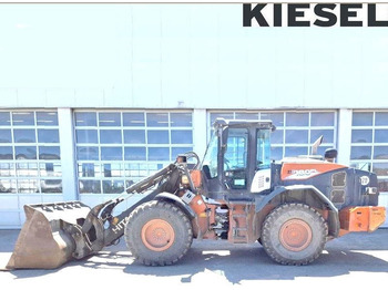 Pá carregadora de rodas HITACHI ZW180