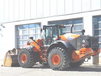 Pá carregadora de rodas Hitachi ZW 310-6: foto 3