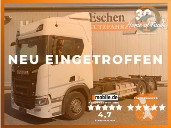Camião transportador de contêineres/ Caixa móvel SCANIA R 450