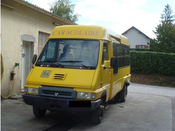 Ônibus RENAULT: foto 1