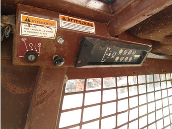 Cabine e interior por Máquina de construção Kabine Case: foto 5
