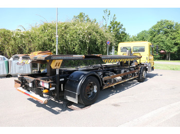 Camião transportador de contêineres/ Caixa móvel MERCEDES-BENZ