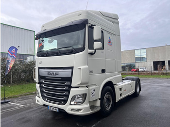 Tractor DAF XF 106 510