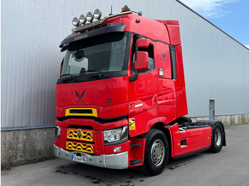 Tractor RENAULT T 520