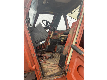 Trator Fiat 1380DT: foto 4
