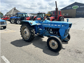 Trator Ford 2000: foto 3