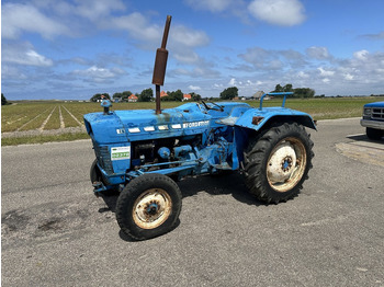 Trator FORD