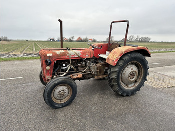 Trator MASSEY FERGUSON