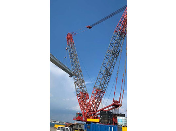 Guindaste sobre esteiras LIEBHERR