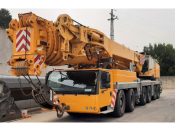 Grua todo o terreno LIEBHERR