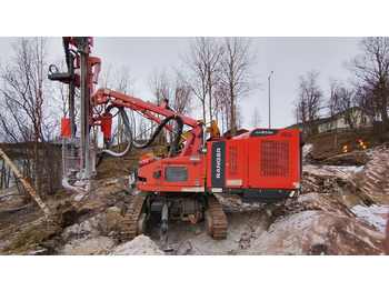 Máquina de perfuração SANDVIK