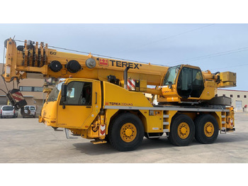 Grua móvel TEREX