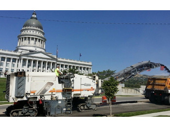 Aplainadora (Fresadora) WIRTGEN