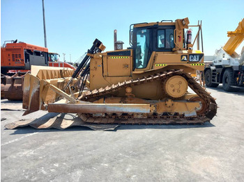 Buldôzer CATERPILLAR D6T