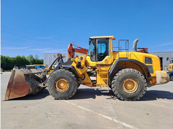 Pá carregadora de rodas VOLVO L180G