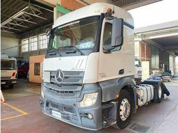 Trator MERCEDES-BENZ