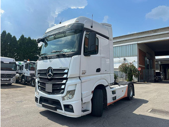 Tractor MERCEDES-BENZ Actros 1845