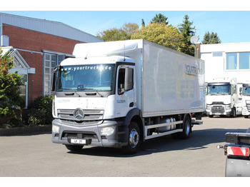 Leasing de Mercedes-Benz Antos 1830 E6 Koffer 7,7m LBW Rolltor Mercedes-Benz Antos 1830 E6 Koffer 7,7m LBW Rolltor: foto 1 Leasing de Mercedes-Benz Antos 1830 E6 Koffer 7,7m LBW Rolltor Mercedes-Benz Antos 1830 E6 Koffer 7,7m LBW Rolltor: foto 1