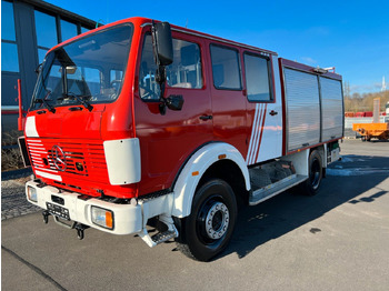 Caminhão tanque MERCEDES-BENZ