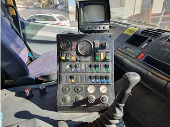 Varredora urbana Runway Sweeper Johnston-Beam Scania P400 Model Beam S14000: foto 3