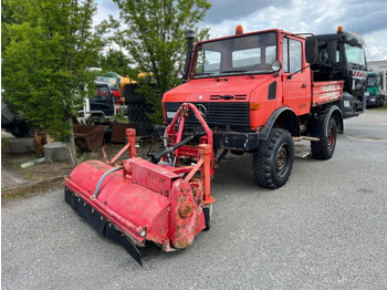 Camião basculante UNIMOG