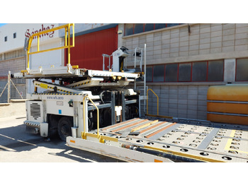 Elevador/ Carregador de contentores e paletes Lower deck loader FMC/JBT C15W: foto 4