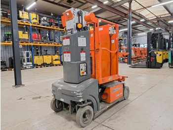 Plataforma de mastro vertical JLG