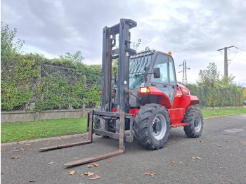 Empilhador todo-o-terreno MANITOU M