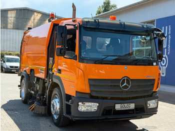 Varredora urbana MERCEDES-BENZ Atego 1323