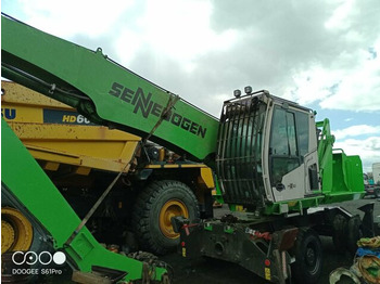 Escavadeira de rodas SENNEBOGEN