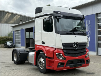 Tractor MERCEDES-BENZ Actros 1846