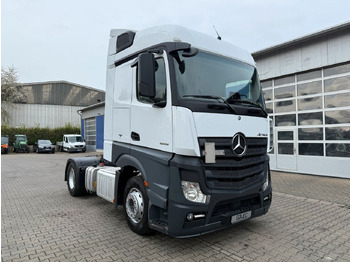 Tractor MERCEDES-BENZ Actros 1845