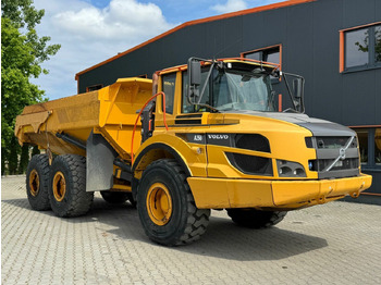 Camião basculante VOLVO
