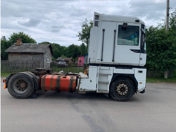 Tractor RENAULT Magnum 430: foto 3