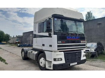 Tractor DAF XF 95 430