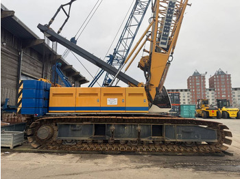 Guindaste sobre esteiras LIEBHERR