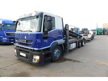 Camião transporte de veículos IVECO