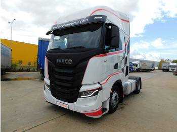 Tractor IVECO