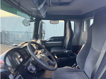 Fotografia de interior 1: Camião polibenne MAN TGS 26.480 6x2-4 BL TGS 26.480 6x2-4 BL, Lenk-Liftachse, VDL Abrollkipper bis 7m Container