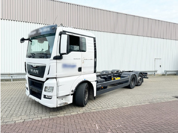 Camião chassi MAN TGX 26.440