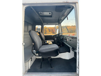 Caminhão tanque Mercedes-Benz 1923 4x2 Tankwagenzug für Kerosin 40.000l 1923 4x2 Tankwagenzug für Kerosin 40.000l: foto 2 Caminhão tanque Mercedes-Benz 1923 4x2 Tankwagenzug für Kerosin 40.000l 1923 4x2 Tankwagenzug für Kerosin 40.000l: foto 2