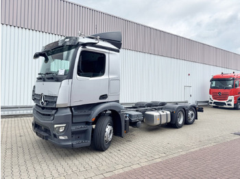 Camião chassi MERCEDES-BENZ Actros 2546