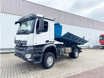 Camião basculante MERCEDES-BENZ Arocs 1833