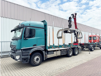 Camião de transporte de madeira MERCEDES-BENZ Arocs 2651